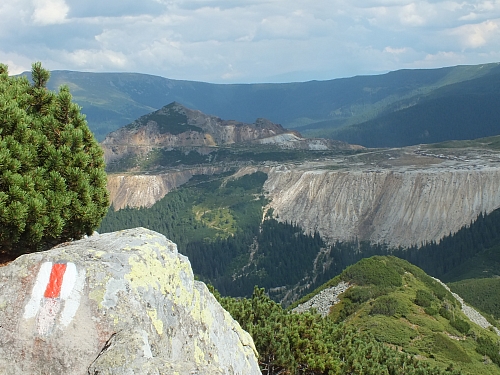 &copy; <a href='http://rtol.de' title='Dynamische Webseiten mit (X)HTML, PHP, MySQL und CSS für Ihren Internet-Auftritt' target='_blank'>Thiel-IT</a>
11.08.2012 15:06:59
Munții Călimani
Rumänien 2012
Rumänien-Fotos