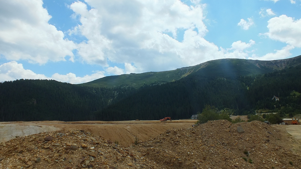 &copy; <a href='http://rtol.de' title='Dynamische Webseiten mit (X)HTML, PHP, MySQL und CSS für Ihren Internet-Auftritt' target='_blank'>Thiel-IT</a>
11.08.2012 13:26:10
Munții Călimani
Rumänien 2012
Rumänien-Fotos