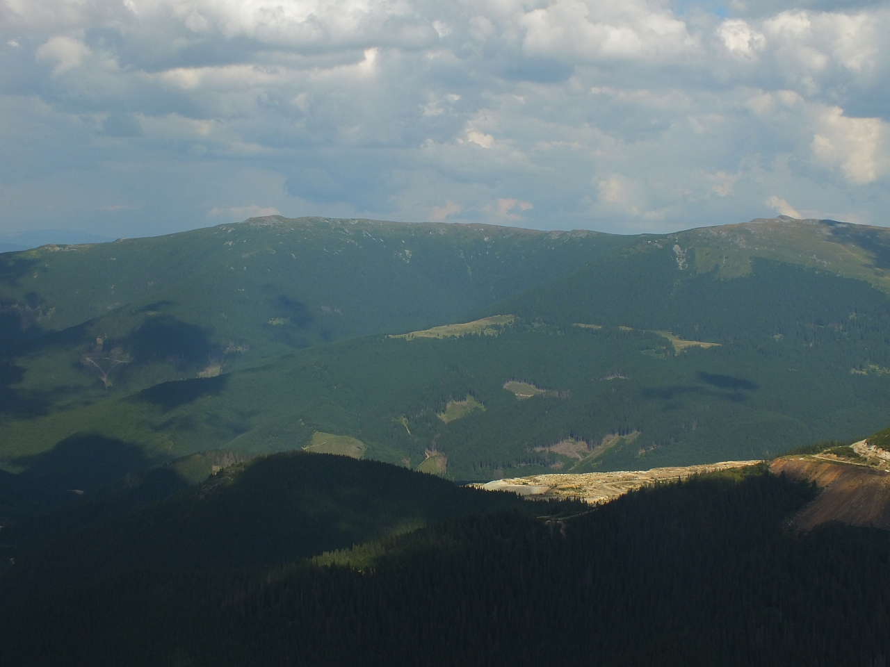 &copy; <a href='http://rtol.de' title='Dynamische Webseiten mit (X)HTML, PHP, MySQL und CSS für Ihren Internet-Auftritt' target='_blank'>Thiel-IT</a>
11.08.2012 15:32:14
Munții Călimani
Rumänien 2012
Rumänien-Fotos